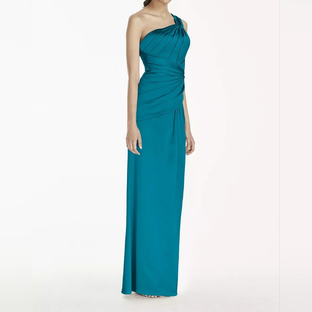 Sz 8 David's Bridal Pleated Stretch Satin One-Shoulder Gown in Oasis (Teal)